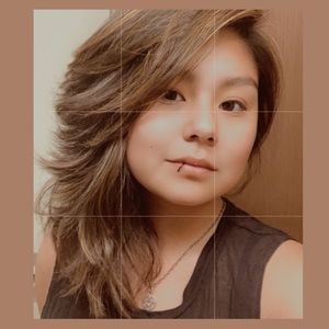 Meet your Posher, Kayla